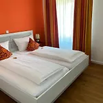 Boutique-garni Papillon 3*