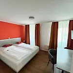 Boutique-garni Papillon 3*