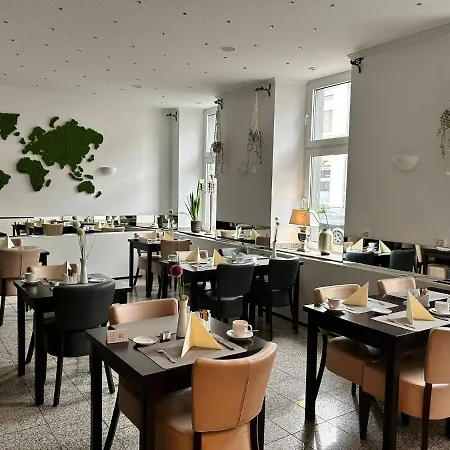 Boutique-garni Papillon Hotel