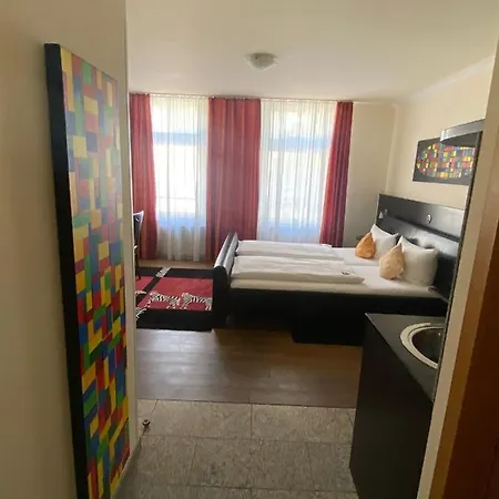 Boutique-garni Papillon Hotel