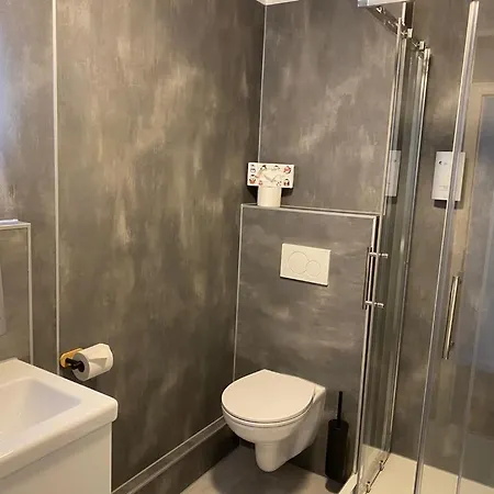 Boutique-garni Papillon 3* Kempen