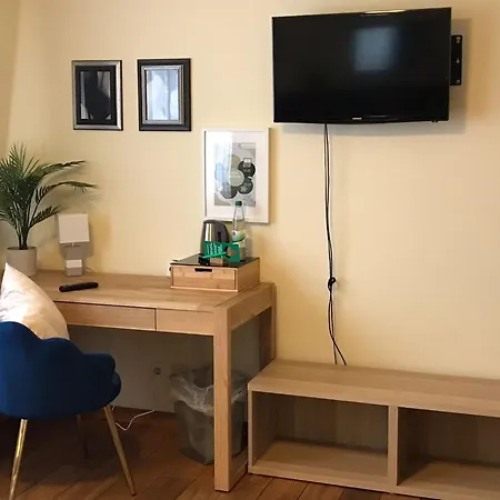 Boutique-garni Papillon 3*