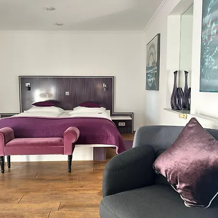 Boutique-garni Papillon Kempen
