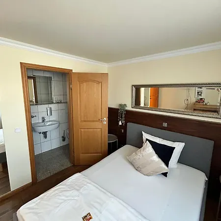 Hotel Boutique-garni Papillon 3*