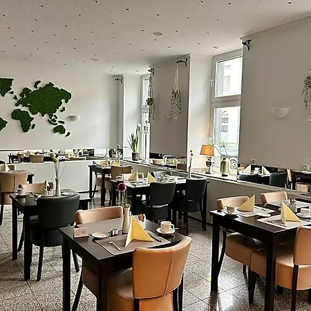 Boutique-garni Papillon Kempen