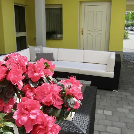 Boutique-garni Papillon 3*