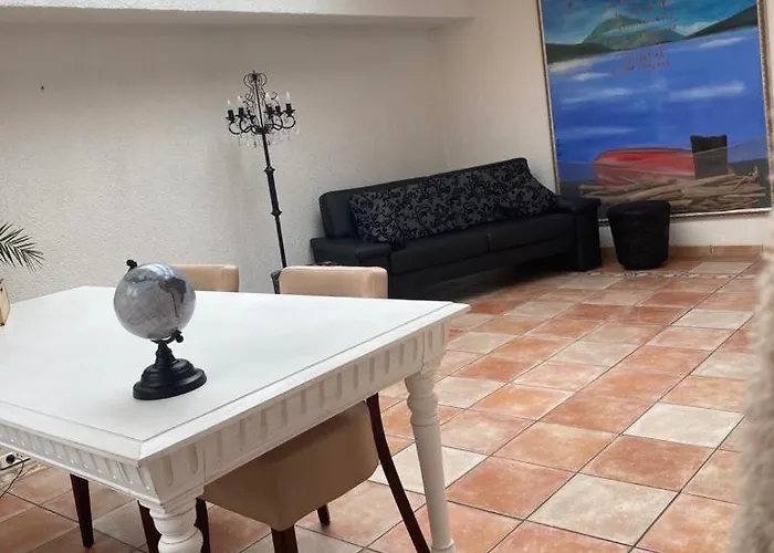 Otel Boutique-garni Papillon 3*