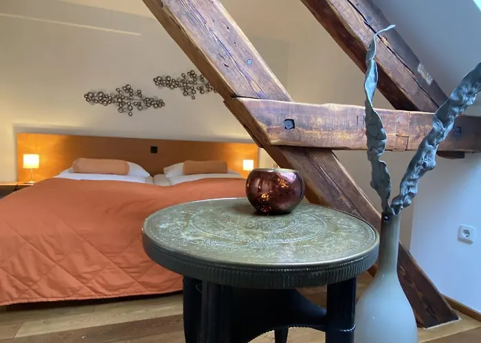 Boutique-garni Papillon Kempen