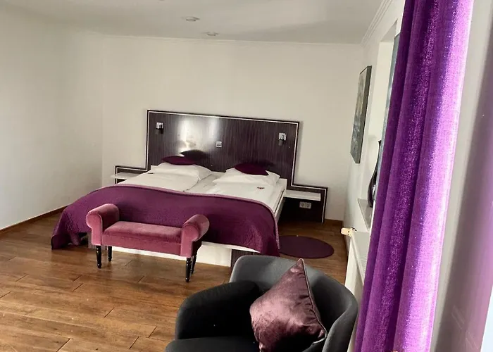 Boutique-garni Papillon Kempen