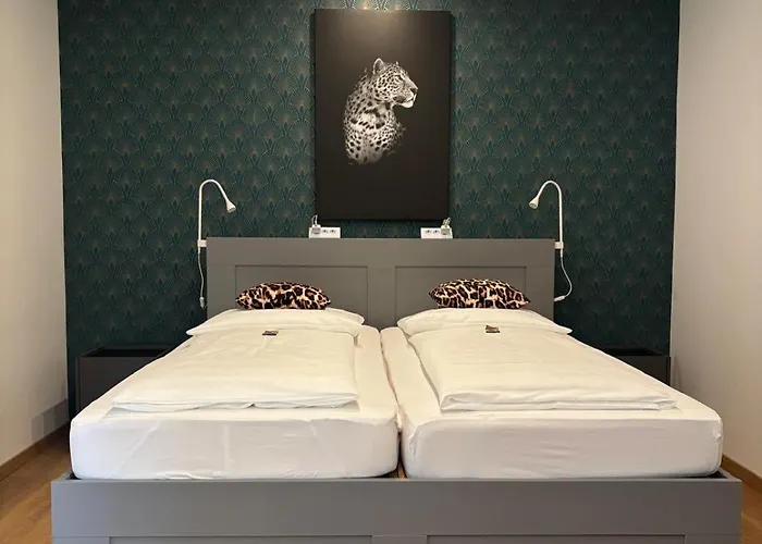 Boutique-garni Papillon Kempen